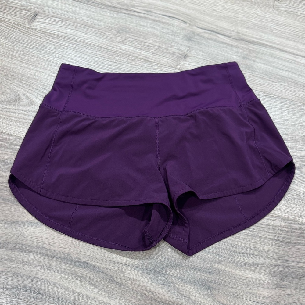 Lululemon Speed Up H/R shorts 2.5” - Size 6
